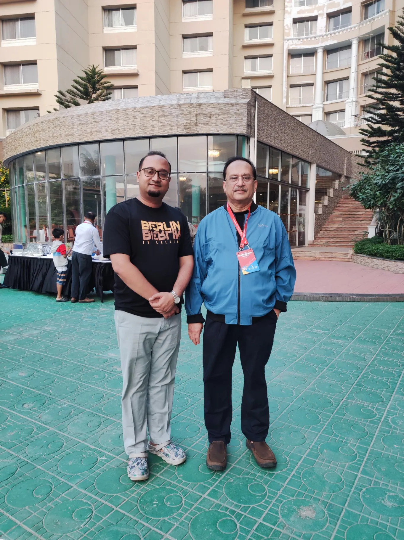 Dr. Arefin with senior colleague at Sea Pearl SELSB 2025