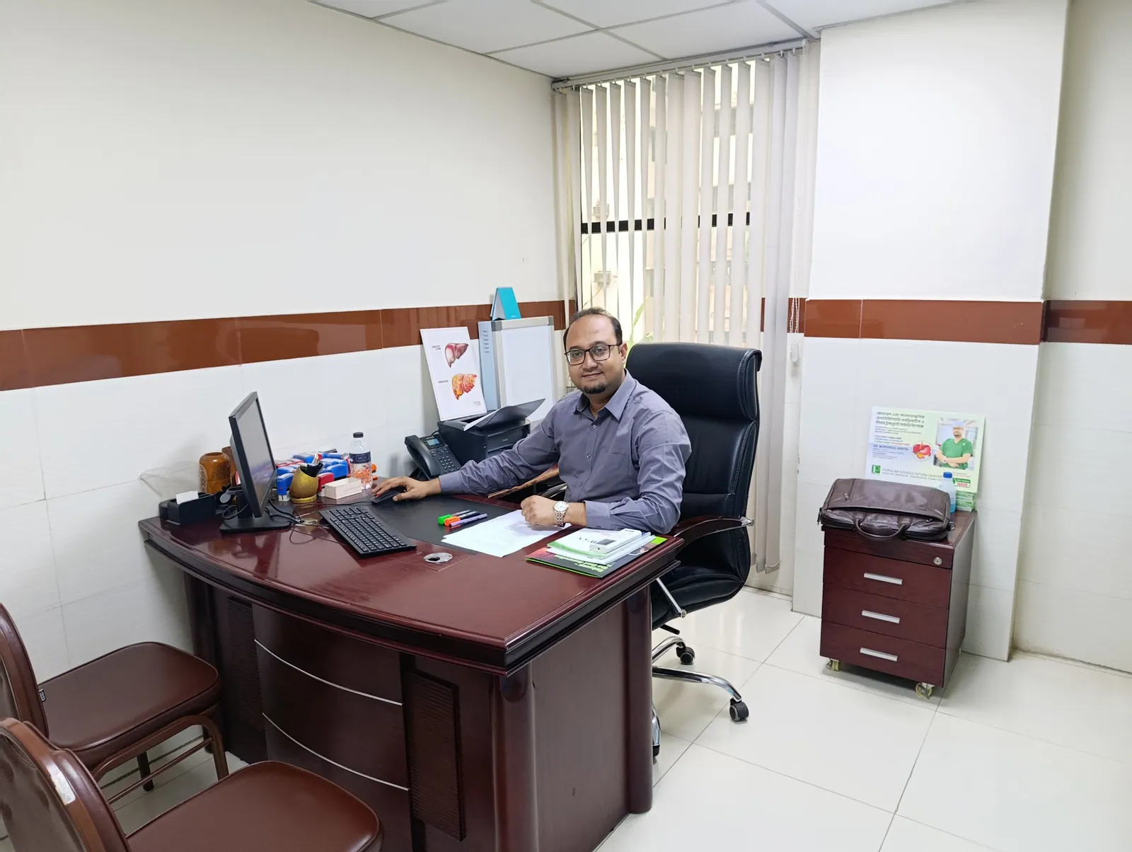 Dr. Murshidul Arefin liver specialist consultation chamber, Dhaka